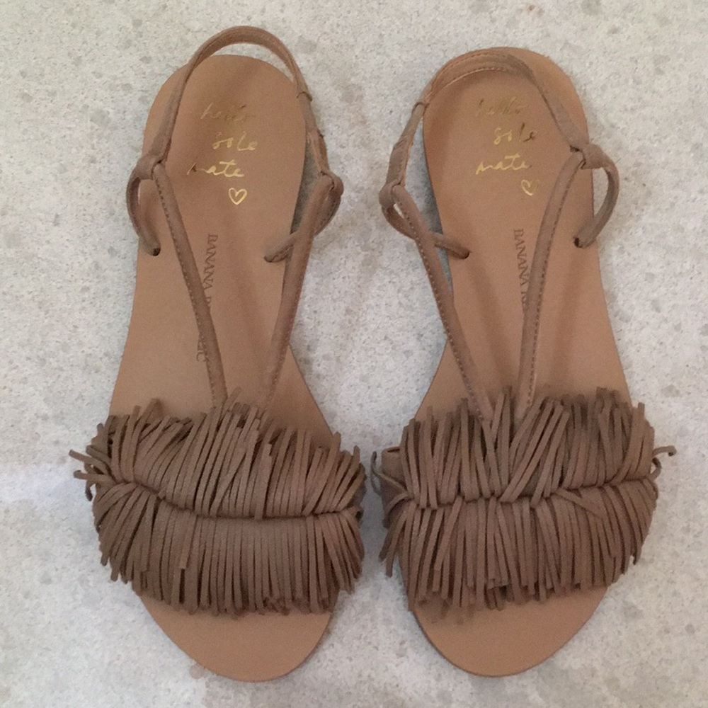 Banana Republic Sandals NWOT